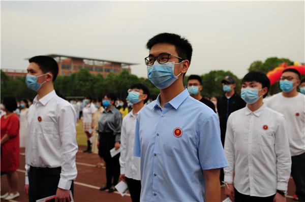 德外學(xué)子成人禮：今天起，我把責(zé)任扛在肩上